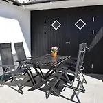 Two-bedroom In Ulfborg