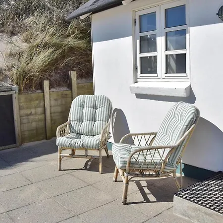 Holiday home Amazing In With House Sea View